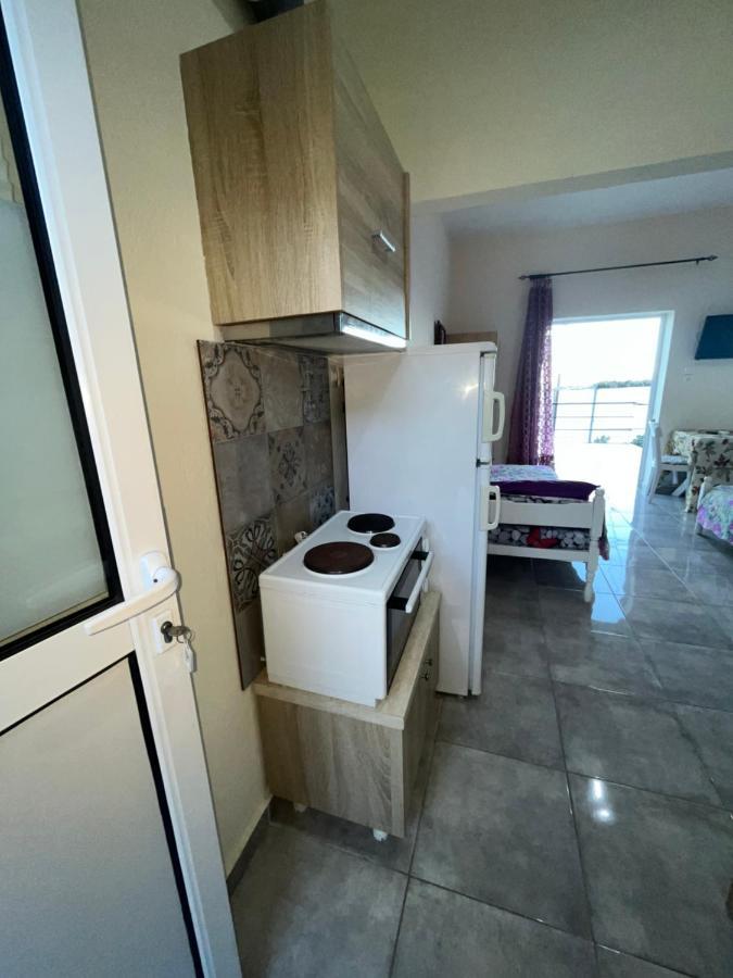 Villa Leonidas Koutsoupia Kókkinon Nerón Екстериор снимка