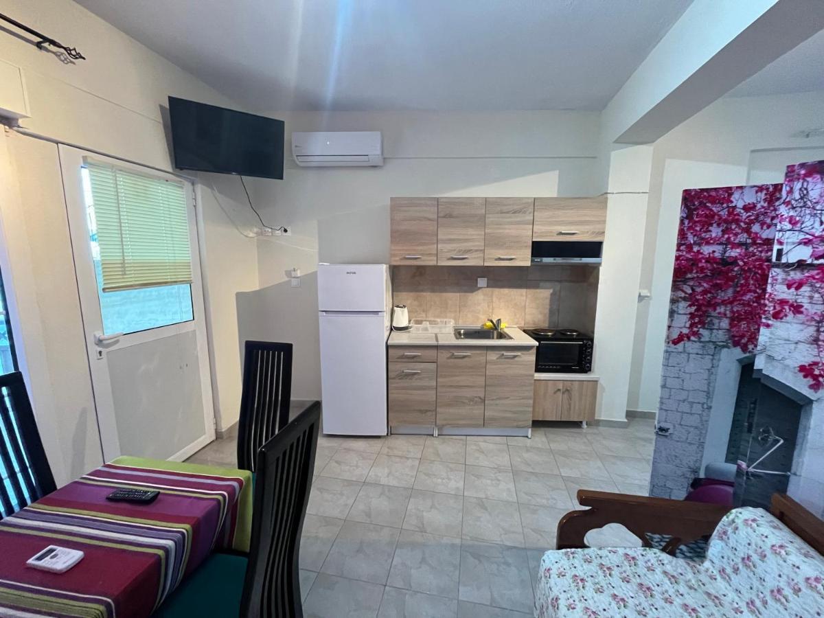 Villa Leonidas Koutsoupia Kókkinon Nerón Екстериор снимка